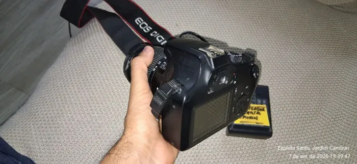 Camera Canon Rebel T100