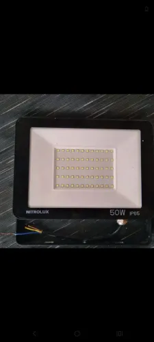 OPORTUNIDADE - LINDO REFLETOR NITROLUX DE 50 WATTS NOVO NOVO
