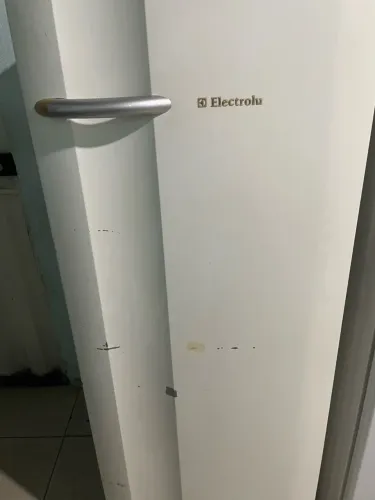 Geladeira eletrolux