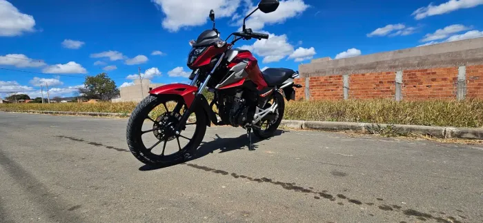 Titan 160 extremamente nova