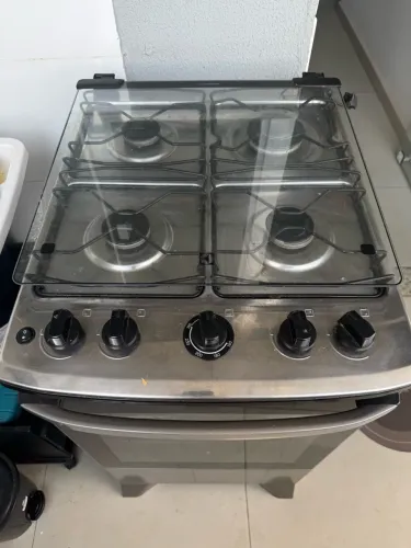 Vendo fogão eletrolux 4 bocas