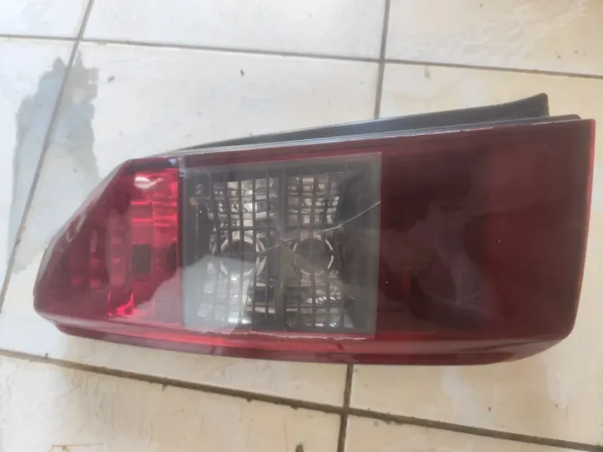 Lanterna Fiat Idea original arteb com trinco