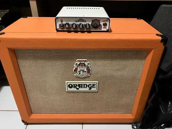Power King Rox Stage 200W + Caixa Orange 2 de 12 polegadas celestion V30