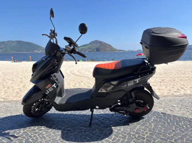 MC Jet 1000W - 5 meses Completa + Acessórios - Icaraí