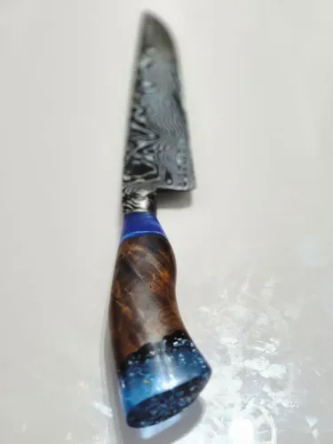 Faca em aço Damasco