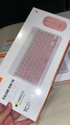 Teclado e mouse para tablet