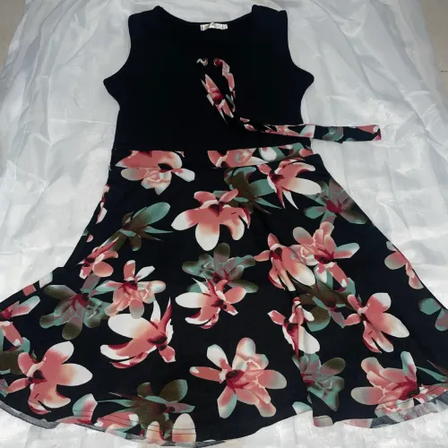 Vestido Florido TAM: M