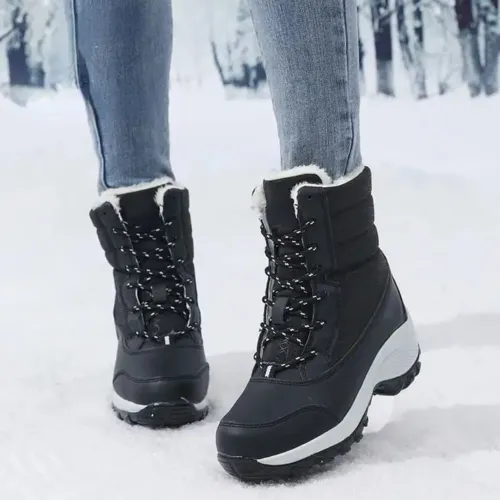 Bota Preta Impermeável de Inverno - Forrada - Numeração 39