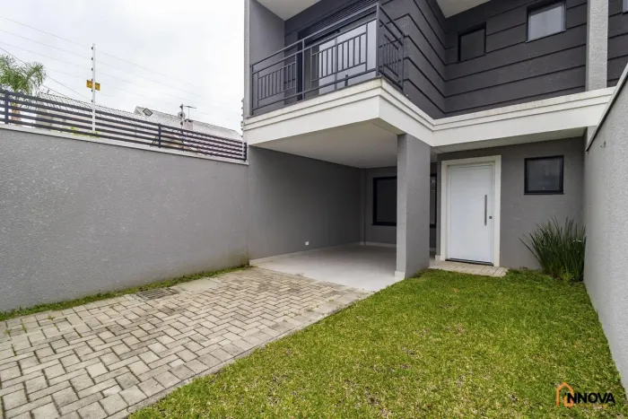 Sobrado Triplex para venda - Boqueirão