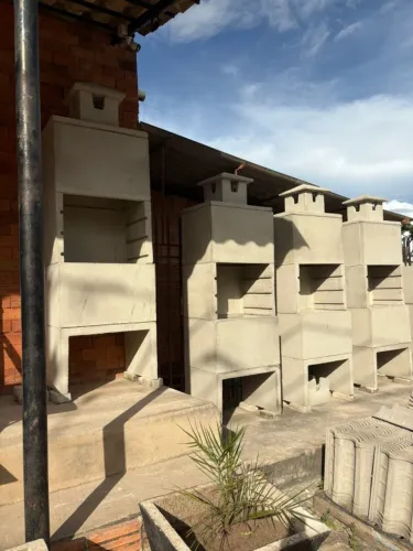 Churrasqueira Quadrada