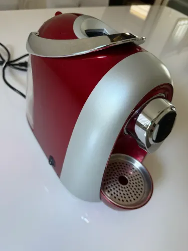 Cafeteira Espresso Modo Vermelha Automática - TRES 3 Corações