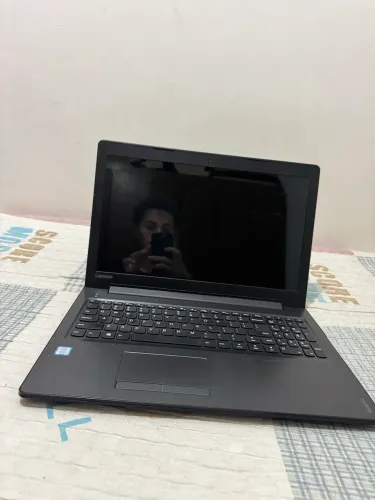 LENOVO CORE i7 - 7 geração 128GB + 465GB adicionados