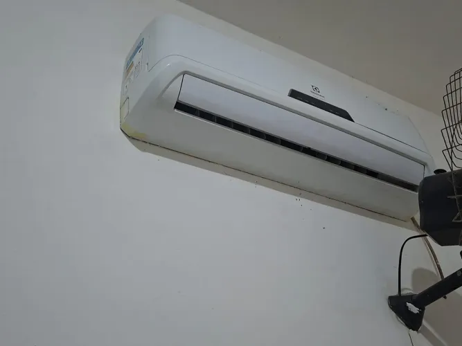 Vendo Ar-condicionado 12 mil btus