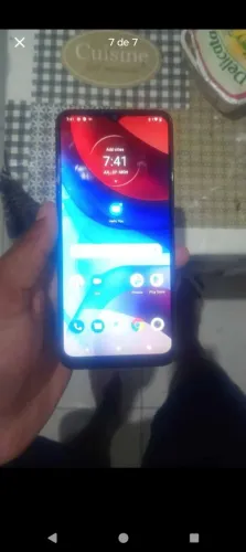 Vende Cell ou troco por corrente de prata ou algo do meu interesse Cell moto E7 Power 
