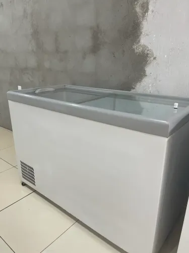 Freezer horizontal expositor