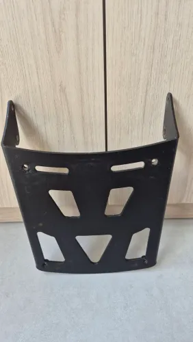 Suporte para baú traseiro ( Bandit / GSXF)