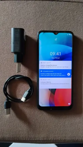 Celular Motorola E7