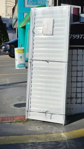 PORTA DE ALUMÍNIO BRANCA VENEZIANA 60CM, 70CM OU 80CM - DIRETO DA FÁBRICA