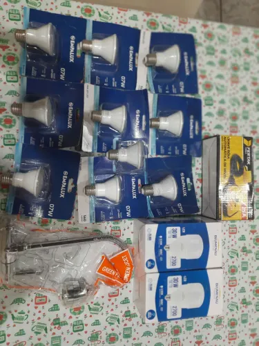 Lâmpadas de Led Sobra de Obra.