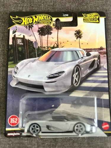 Hot Wheels koenigsegg CC850