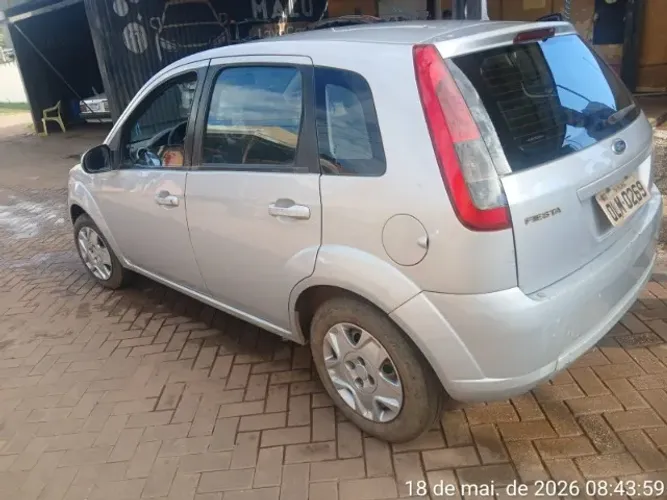 Ford Fiesta S 1.0 8V Flex 5P 2014