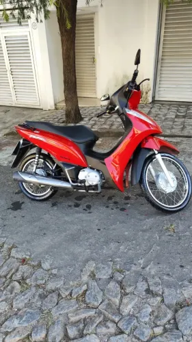 Vendo Honda Biz 125cc 2011 ES