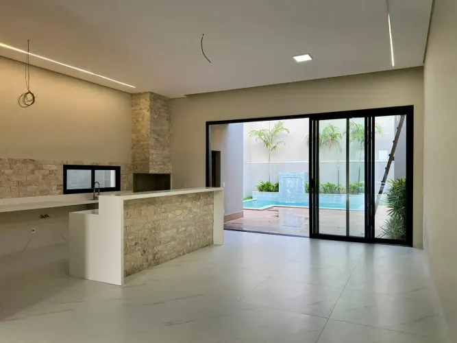 Casa Térrea - Condomínio Villa Jardim