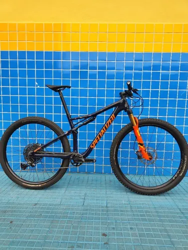 Specialized Épic Carbon M (2019)