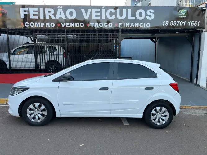 Chevrolet Onix JOY Hatch 1.0 8V Flex Mec. 4P 2019