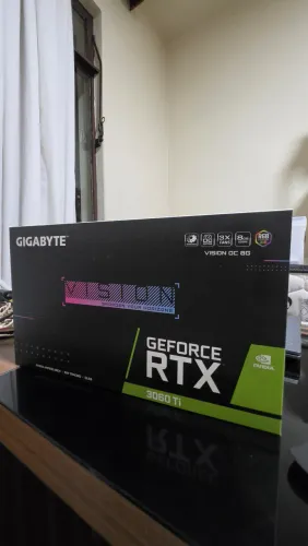 RTX 3060 Ti Gigabyte 8GB Triple Fan - Ultra Rápida p/ Jogos e Trabalho | Estado de Nova