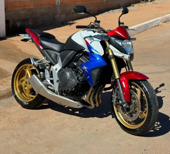 Honda CB1000R