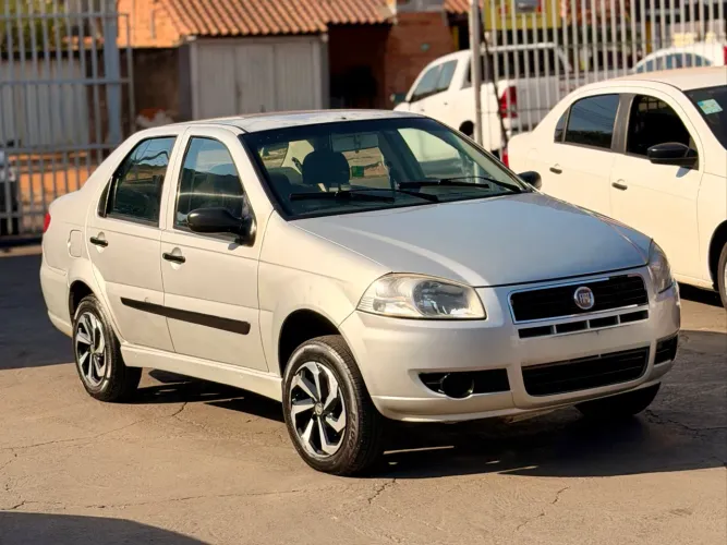Fiat Siena EL Celeb. 1.0 MPI Fire Flex 8V 4P 2010