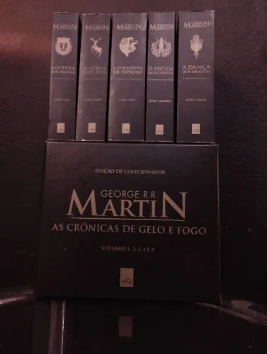Box As Crônicas de Gelo e Fogo (Game of Thrones) - 5 Livros - Edição Colecionador