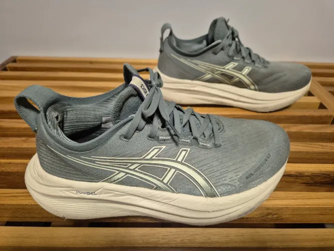 tênis 38 asics gel-nimbus 27 feminino verde