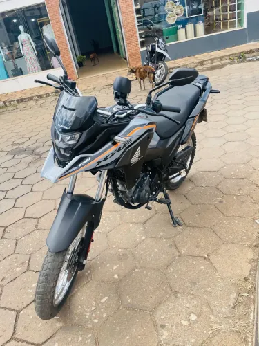 Vendo ou troco em moto mais barata,até 10 mil