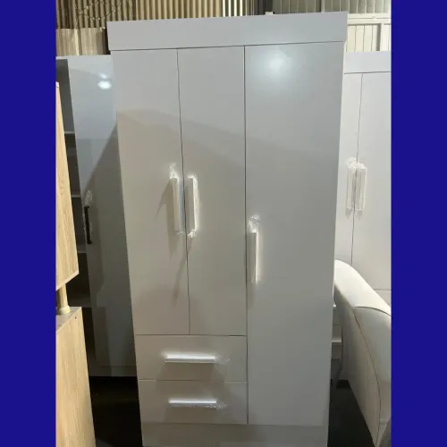 Guarda roupa de solteiro - entrego