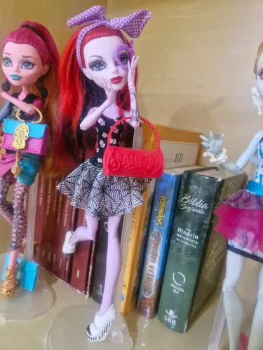 Monster high Operetta dance class