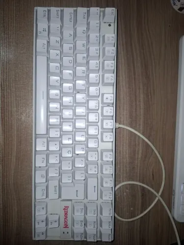 Teclado Redragon Kumarw RGB