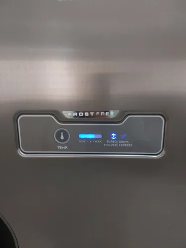 Geladeira Electrolux frost free inox