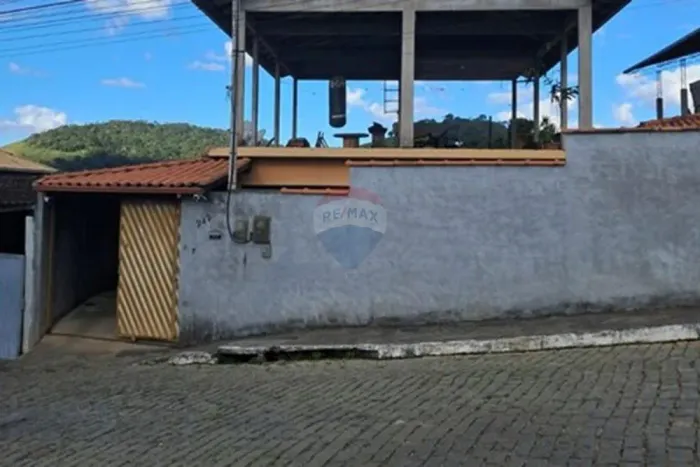 Seu Refúgio em Monerrat: Conforto e Praticidade