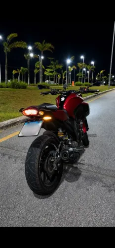YAMAHA FZ25 2018 À VENDA!