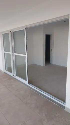 Porta Balcão 4 folhas tamanho 3,85x2,10