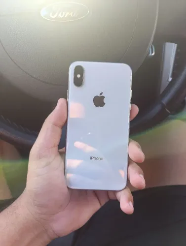 iPhone X