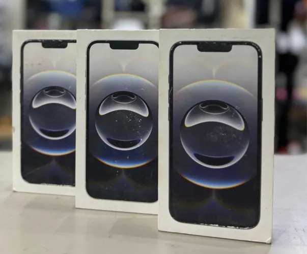 iPhone 16e 128Gb NOVO
