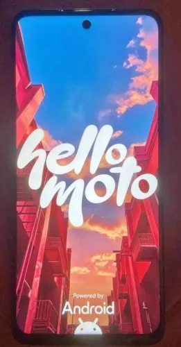 Motorola G15, 4 ram + 8 ram pluis 128 hd