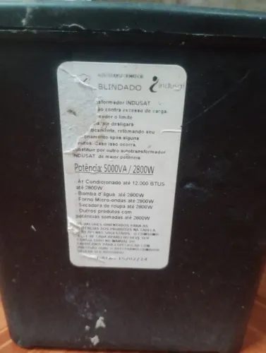 Vendo um transformador 5000 190 reais