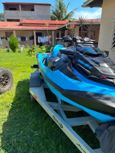 Jet-ski sea-doo RXT-X 2026