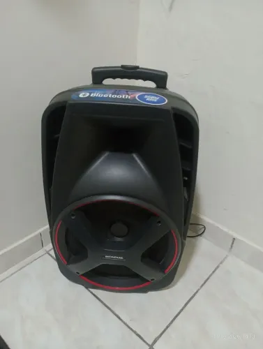 Caixa de som Bluetooth mondial