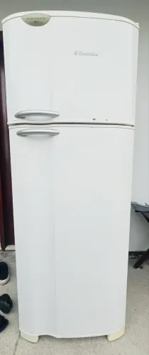 Geladeira Electrolux