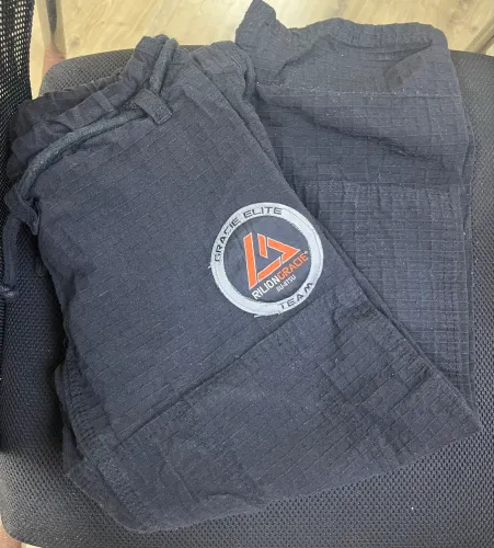 Calça de Kimono Rilion Gracie tamanho M3